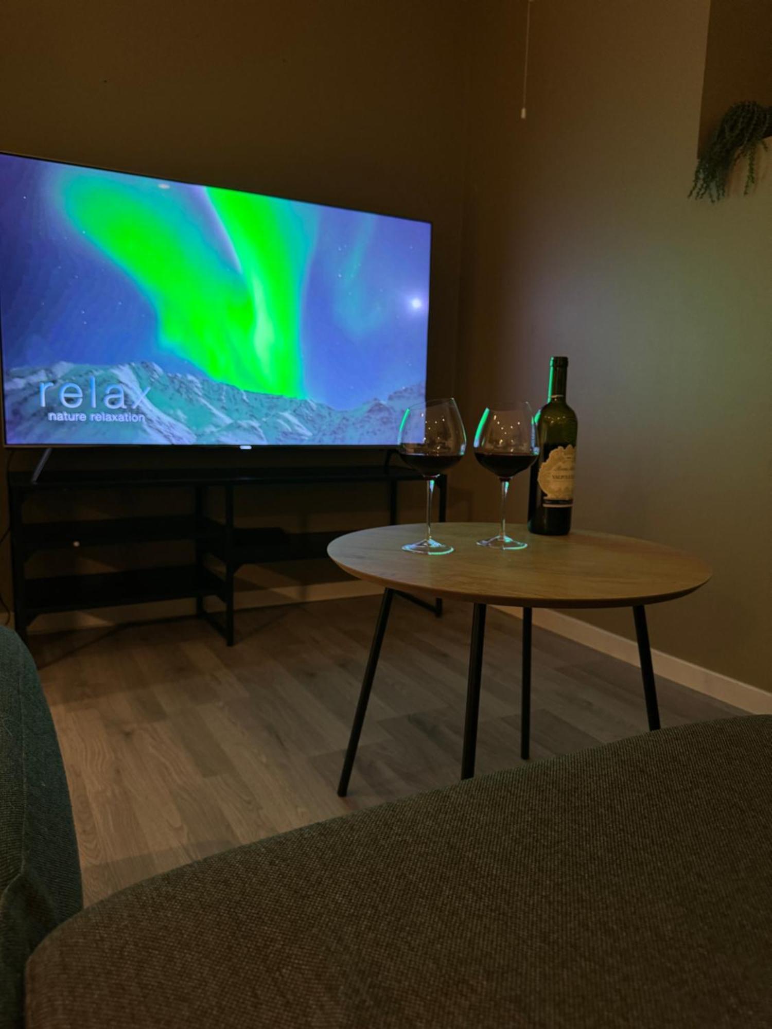 טרומסה Aurora Polaris Apartment - 750M From Citycenter - Free Parking מראה חיצוני תמונה